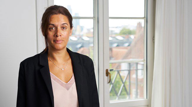 Portrait of teacher on Niels Brock Copenhagen Business College Rachel Waldo