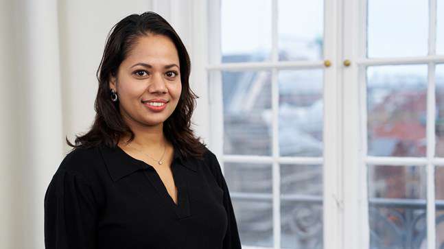 Portrait of teacher on Niels Brock Copenhagen Business College Nabina Thapa
